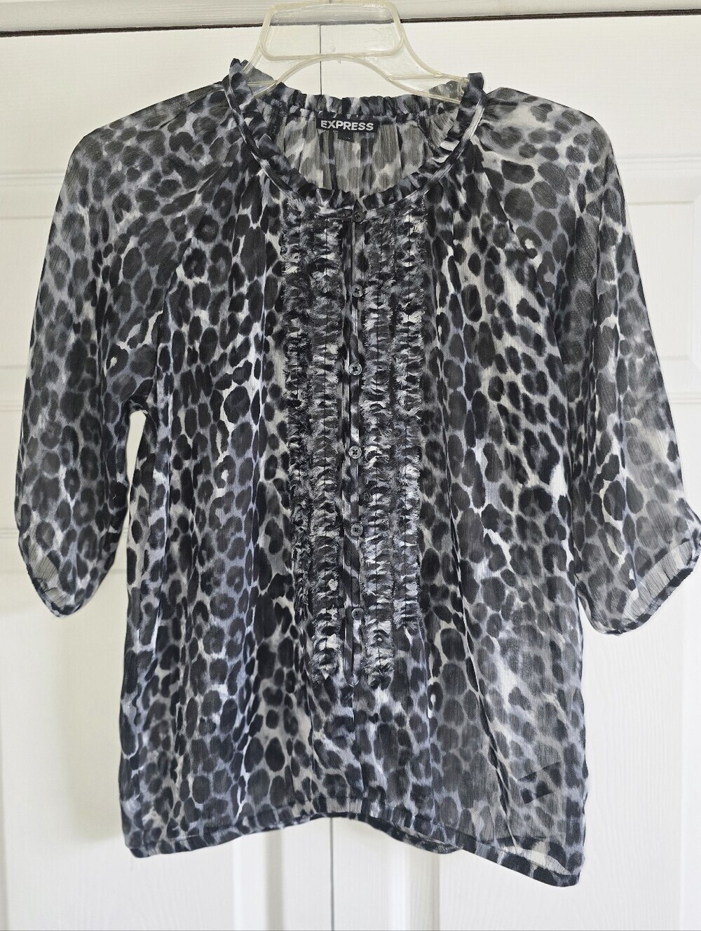 Express Women's Gray Black Leopard Print Ruffle Front Blouse XS-Small